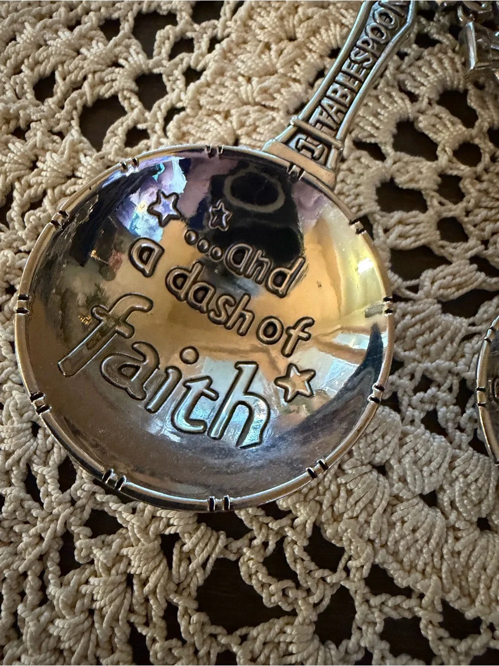 GANZ A Dash of Faith Love Hope Joy Measuring Spoon Set